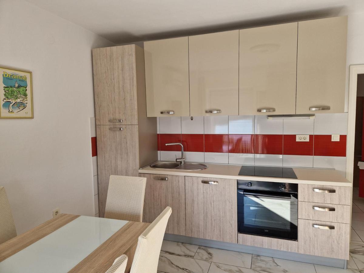 Apartment Elena Dramalj Ngoại thất bức ảnh